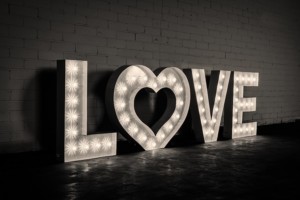 rent marquee letters.